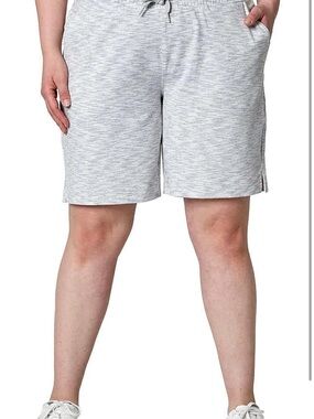 Mondetta Ladies' Performance Bermuda Short - Light Gray Combo